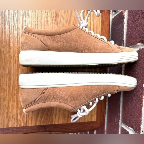 Ecco leather sneakers Extra Width - Picture 5 of 10